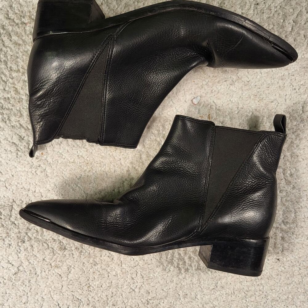 Marc Fisher Yale Black Leather Textile Ankle Bootie boots Women's Size 6